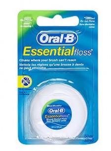 ORAL-B - Essential Mint Κηρωμένο Οδοντικό Νήμα με Γεύση Μέντα 50m, 1τμχ