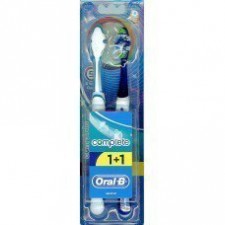 ORAL-B -  Complete Clean 5 Way 40 Medium Μέτρια Οδοντόβουρτσα με 5 Καθαριστικές Ζώνες  1+1τμχ