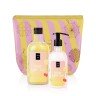 LAVISH CARE - Promo Merry Lemon Tart Bath & Shower Gel Αφρόλουτρο 500ml & Glitter Body Lotion Γαλάκτωμα Σώματος με Άρωμα από Νότες Λεμόνι, Βανίλια και Μεθυστική Κανέλα 300ml