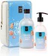 LAVISH CARE - Xmas Body Care Set Frosted Ginger Cookies - Shower Gel 500ml & Glitter Body Lotion 300ml & Νεσεσέρ